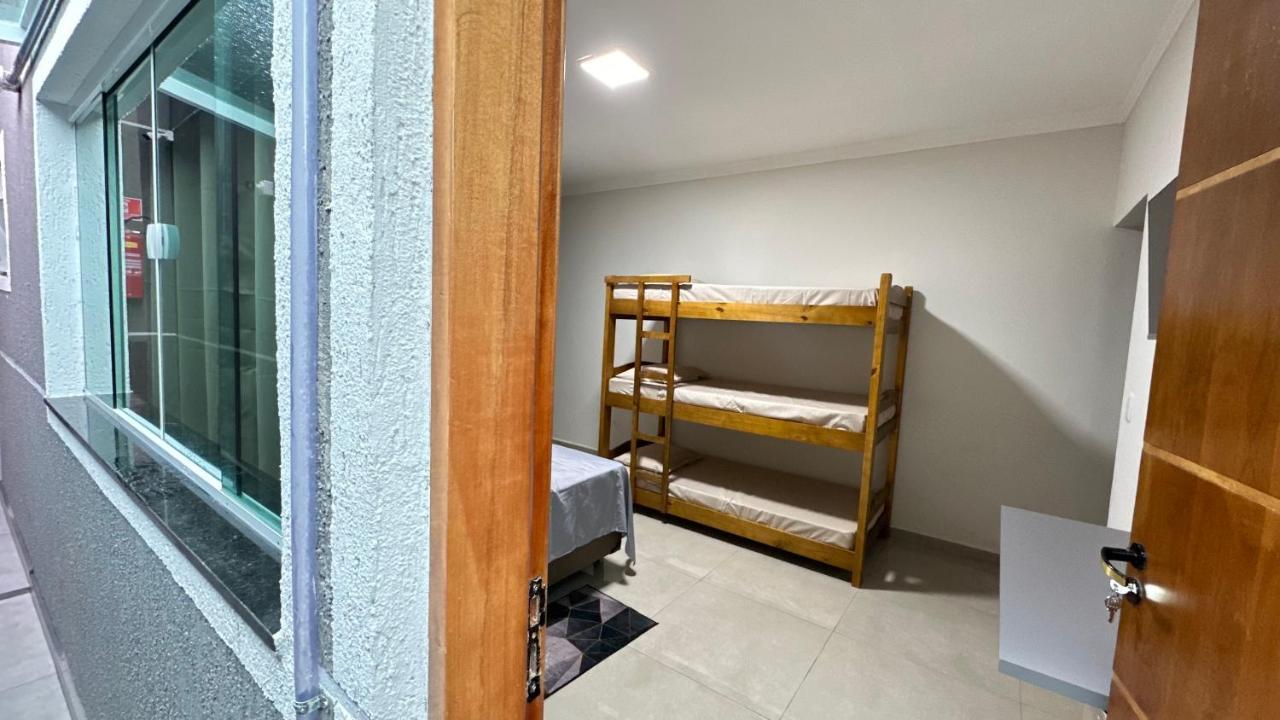 Guaru Inn Hostel Гуарульюс Экстерьер фото