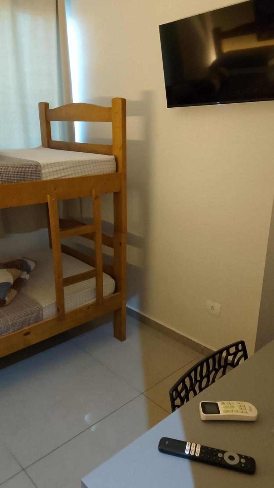 Guaru Inn Hostel Гуарульюс Экстерьер фото
